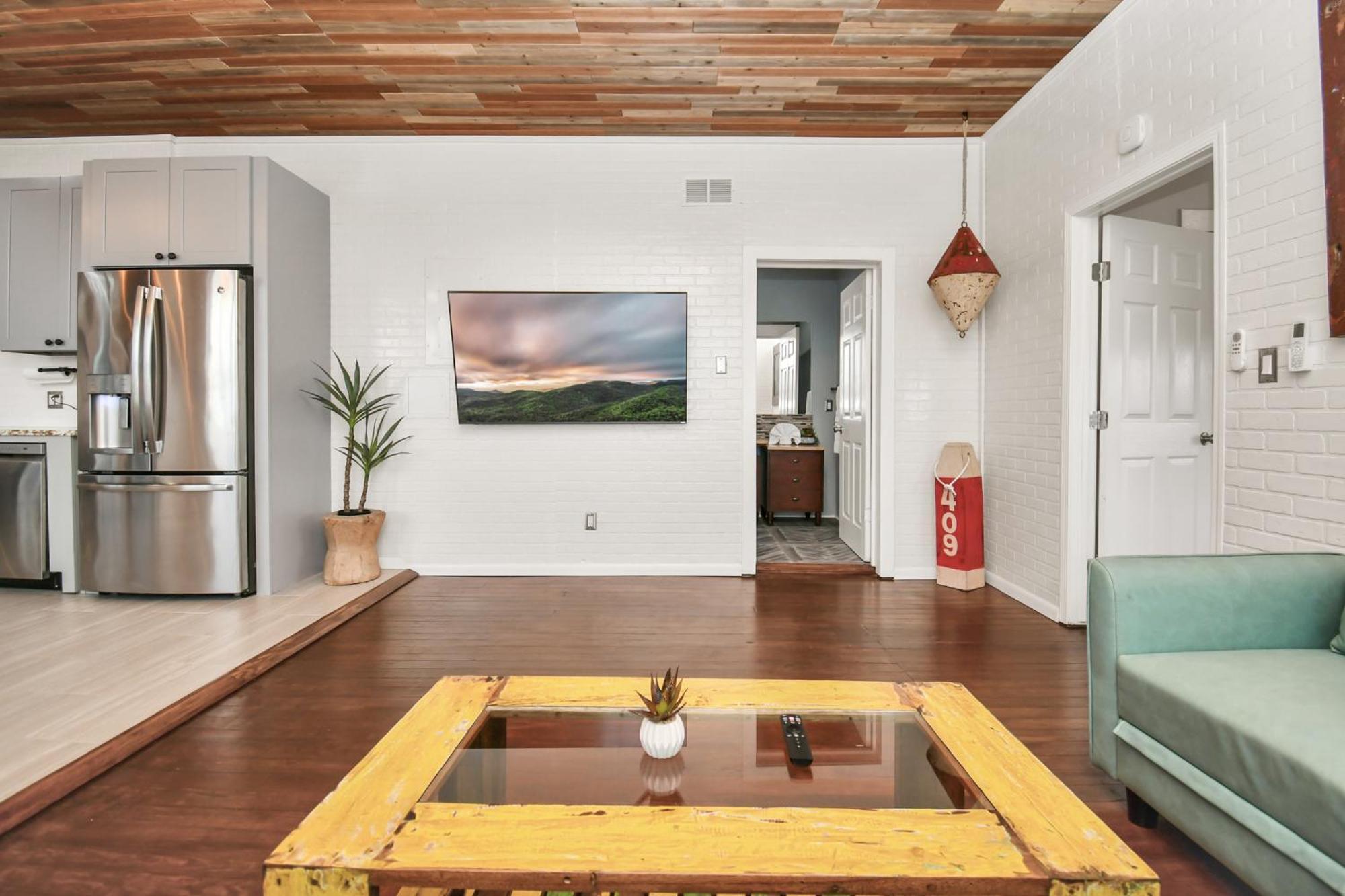 Nautical Loft With Outdoor Kitchen & Beach Access Lejlighed Galveston Eksteriør billede