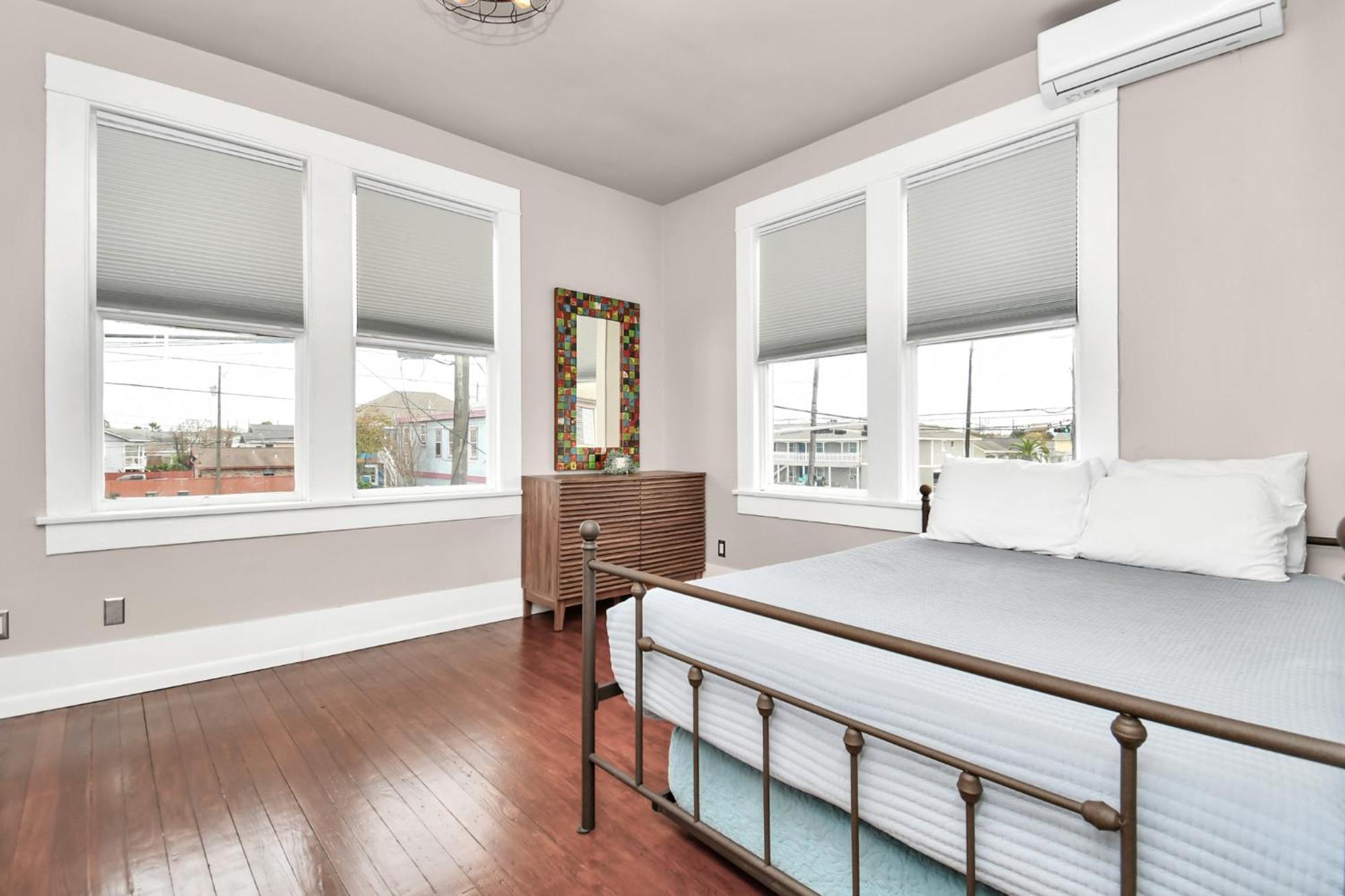 Nautical Loft With Outdoor Kitchen & Beach Access Lejlighed Galveston Eksteriør billede